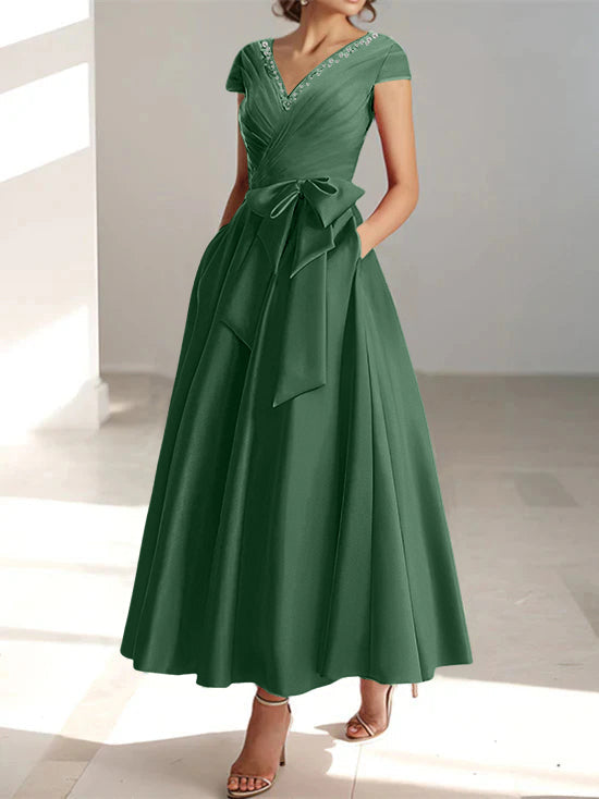 A-Line Mother of the Bride Dress with Ruffles and Pockets – Elegant Light Blue Satin Ankle-Length V-Neck 7