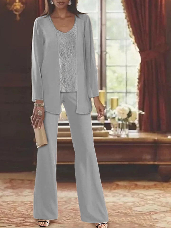 Chiffon Pantsuit for Mother of the Bride with Matching Jacket – Elegant Petite-Friendly Wedding Attire 8