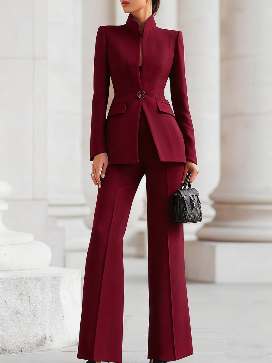 Elegant blazer and trouser suit set featuring a tailored fit and timeless silhouette, perfect for professional and formal occasions. 3