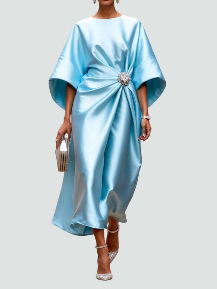 Elegant Maxi Dress with Draped Design and Brooch Detail – Long Sleeve Plus Size Evening Gown for Women 2
