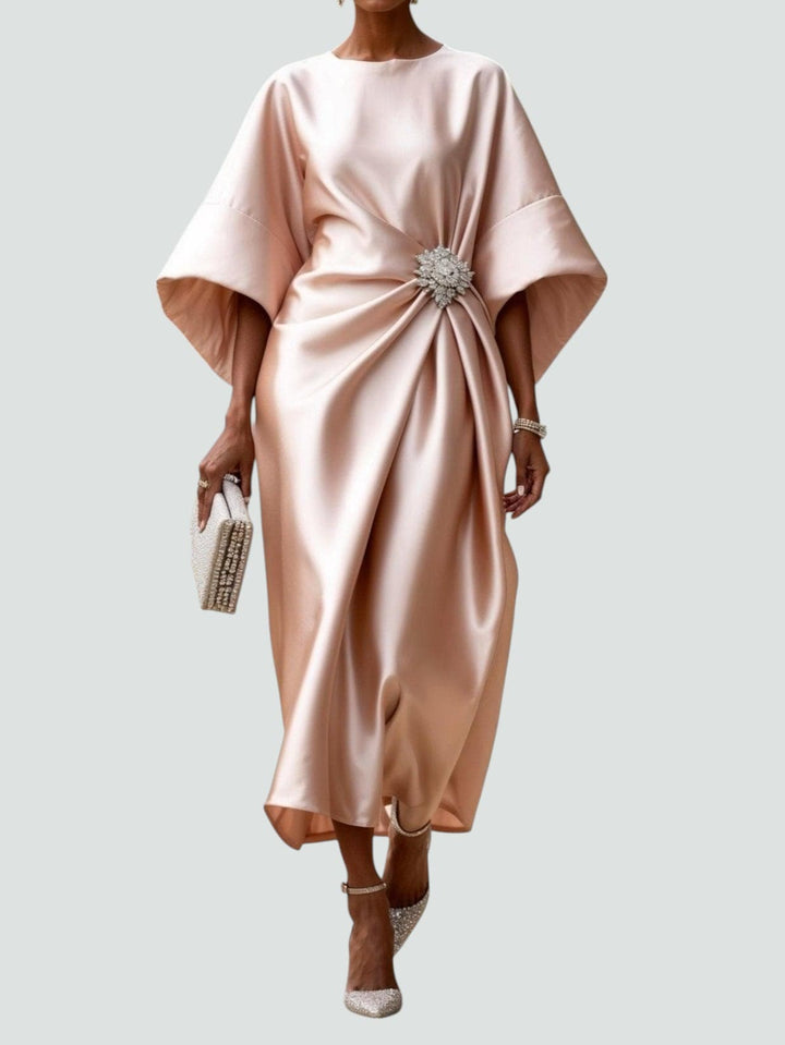Elegant Maxi Dress with Draped Design and Brooch Detail – Long Sleeve Plus Size Evening Gown for Women 4