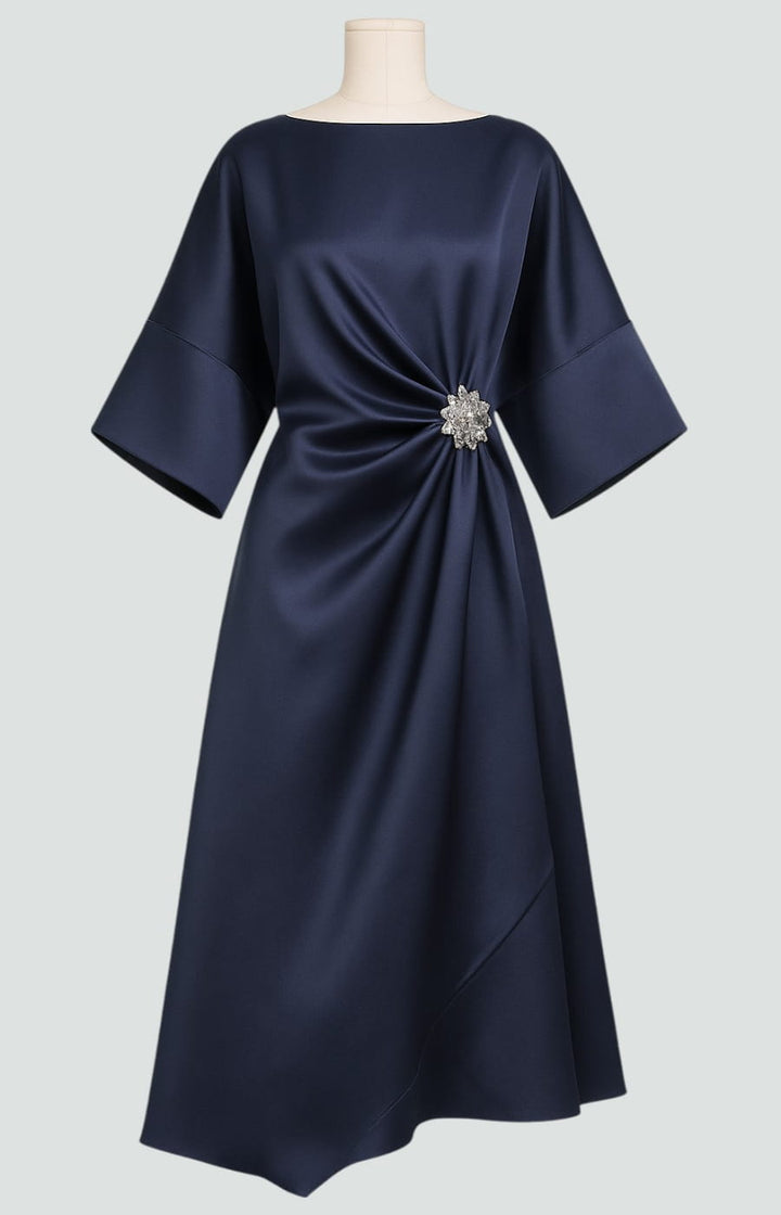Elegant Maxi Dress with Draped Design and Brooch Detail – Long Sleeve Plus Size Evening Gown for Women 6