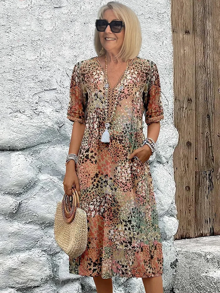 Knee-Length Summer Dress with V-Neck and Floral Pattern – Soft Fabric and Side Pockets 4