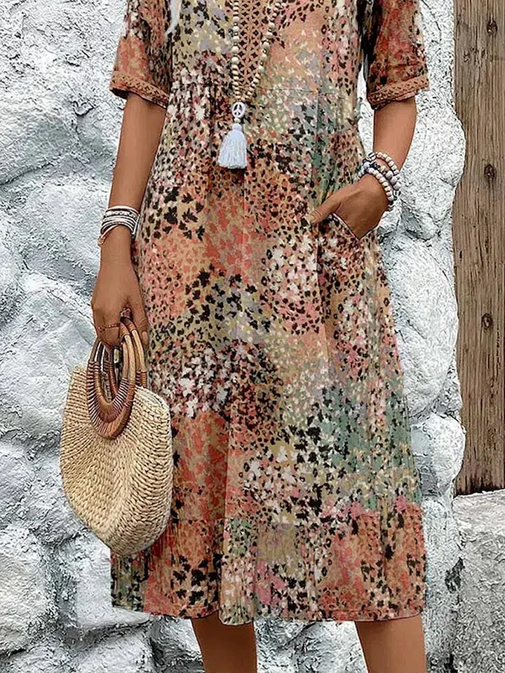 Knee-Length Summer Dress with V-Neck and Floral Pattern – Soft Fabric and Side Pockets 6