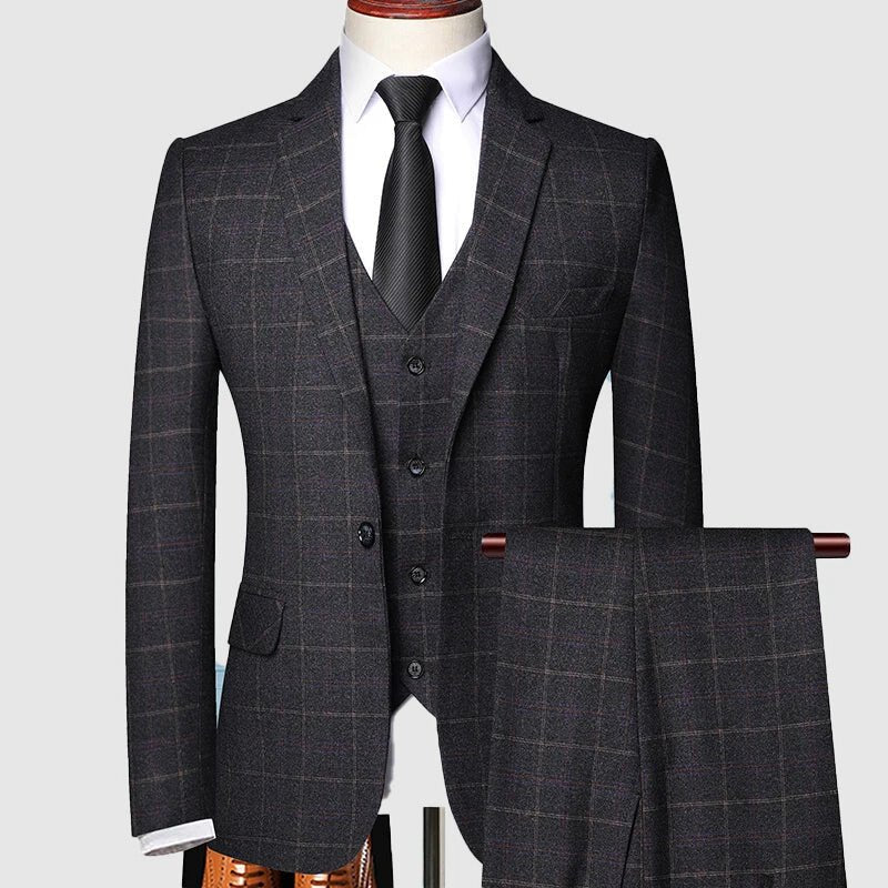 Men's three-piece suit featuring a stylish windowpane check pattern, designed for weddings and formal events, crafted from high-quality fabric for a tailored fit. 2