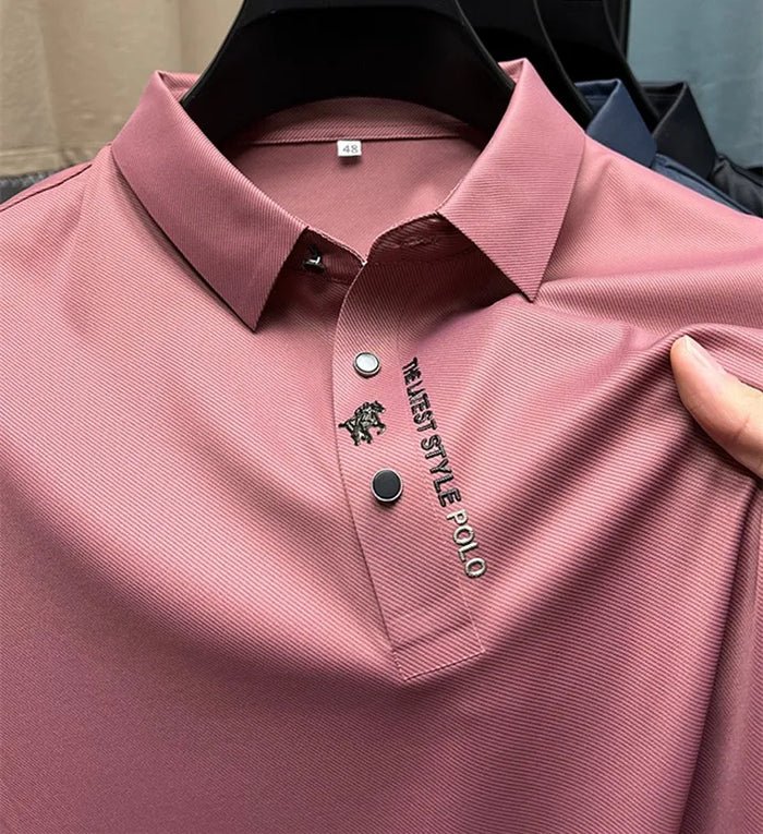 Men's wrinkle-free polo shirt made of stretch cotton, featuring a classic short sleeve design in various colors, perfect for casual or business casual wear. 3