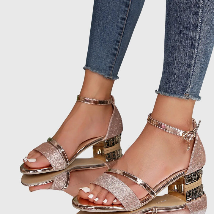 Orthopedic heeled sandals featuring adjustable closure and ergonomic insoles, designed for stylish comfort and everyday wear. 5