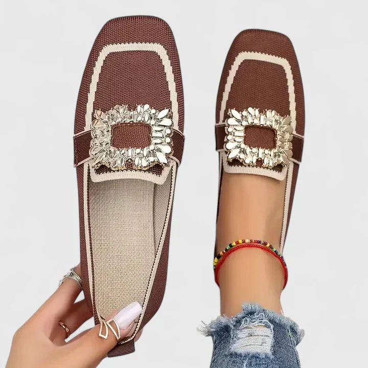 Orthopedic loafers featuring cushioned support and a timeless design, perfect for comfort and style. 5