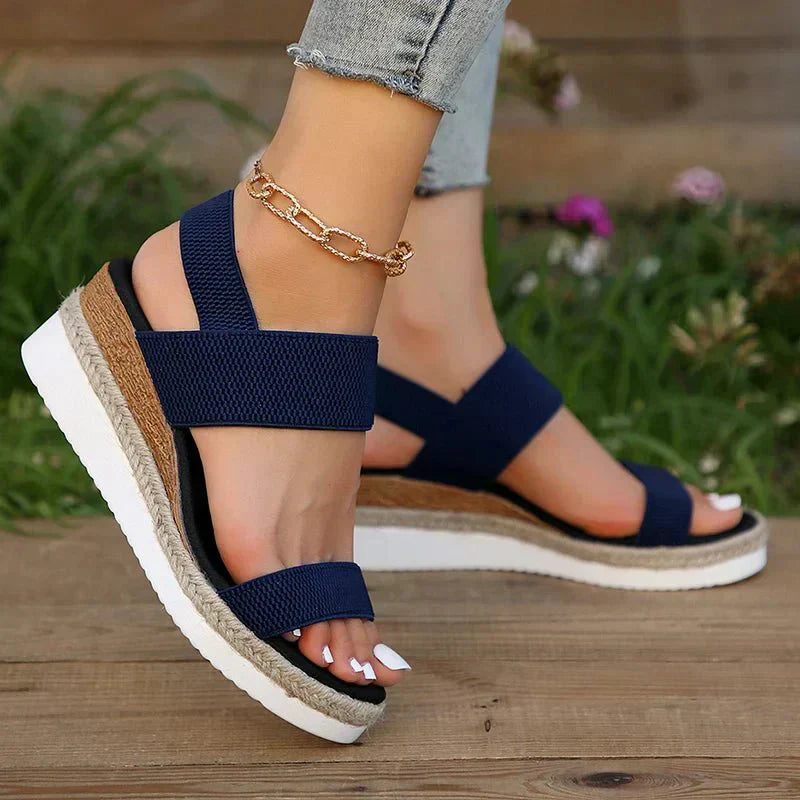 Orthopedic platform sandals featuring elastic straps, designed for comfort with a lightweight and breathable construction, perfect for all-day wear. 6