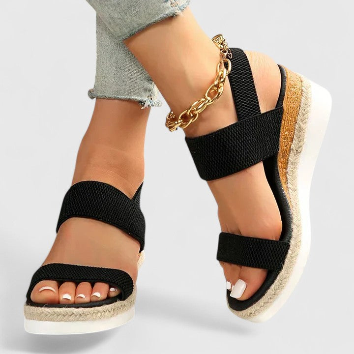 Orthopedic sandals designed for plantar fasciitis relief, featuring enhanced arch support and soft cushioning for ultimate comfort in casual footwear. 2