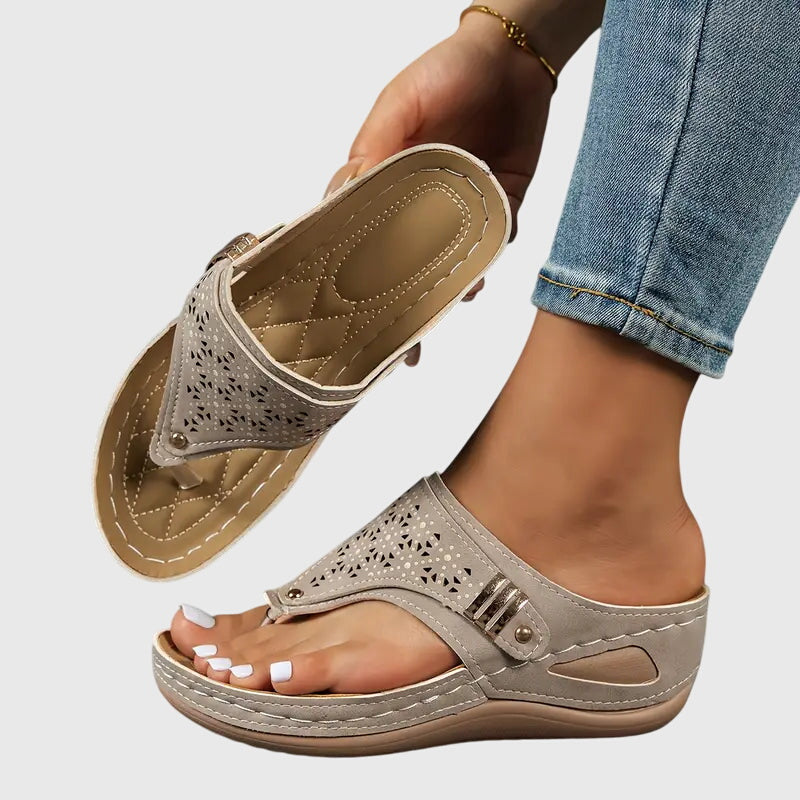 Orthopedic sandals featuring ergonomic support, a shock-absorbing sole, and a convenient slip-on design for ultimate comfort and foot health. 4