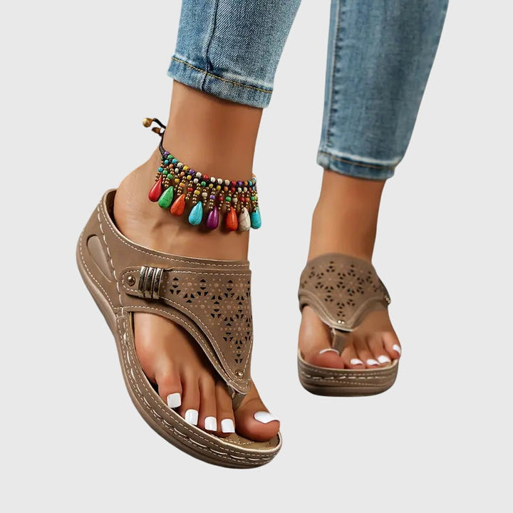 Orthopedic sandals featuring ergonomic support, a shock-absorbing sole, and a convenient slip-on design for ultimate comfort and foot health. 5
