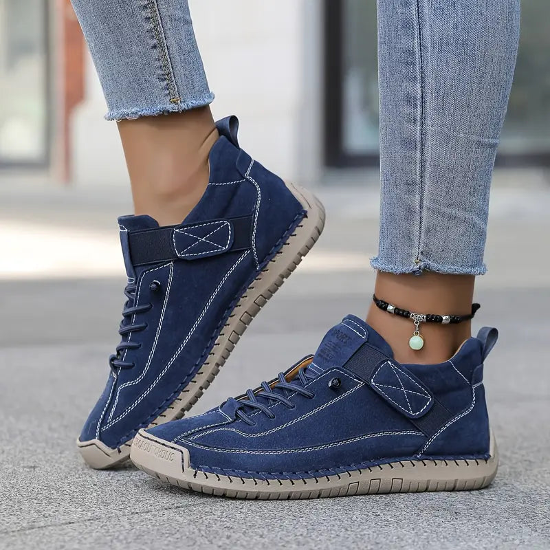 Orthopedic sneakers featuring a shock-absorbing EVA sole, breathable leather upper, wide fit, and slip-on design for ultimate comfort and support. 4