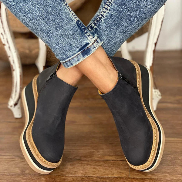 Orthopedic waterproof boots featuring an easy side zipper and a sleek design, perfect for all-weather comfort and support. 7