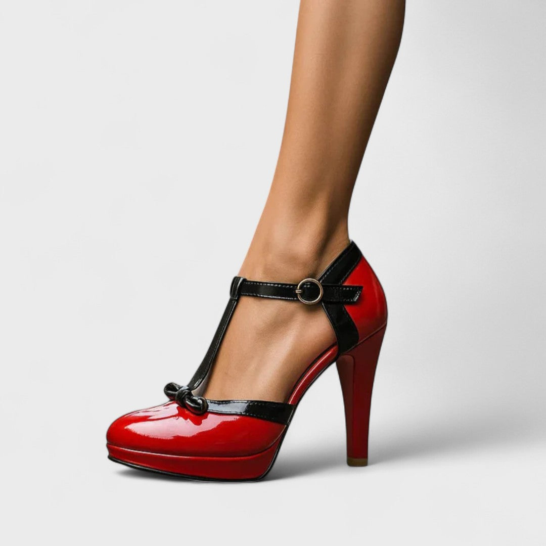 Orthopedic women's heels in black leather featuring a padded insole and solid heel for modern elegance and comfort. 4