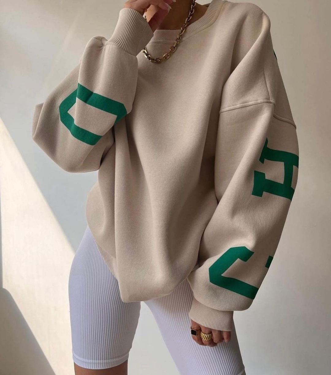 Oversized Sweaters for Women with Ultra-Soft Fabric and Elegant Round Neck – Cozy Casual Winter Style 5