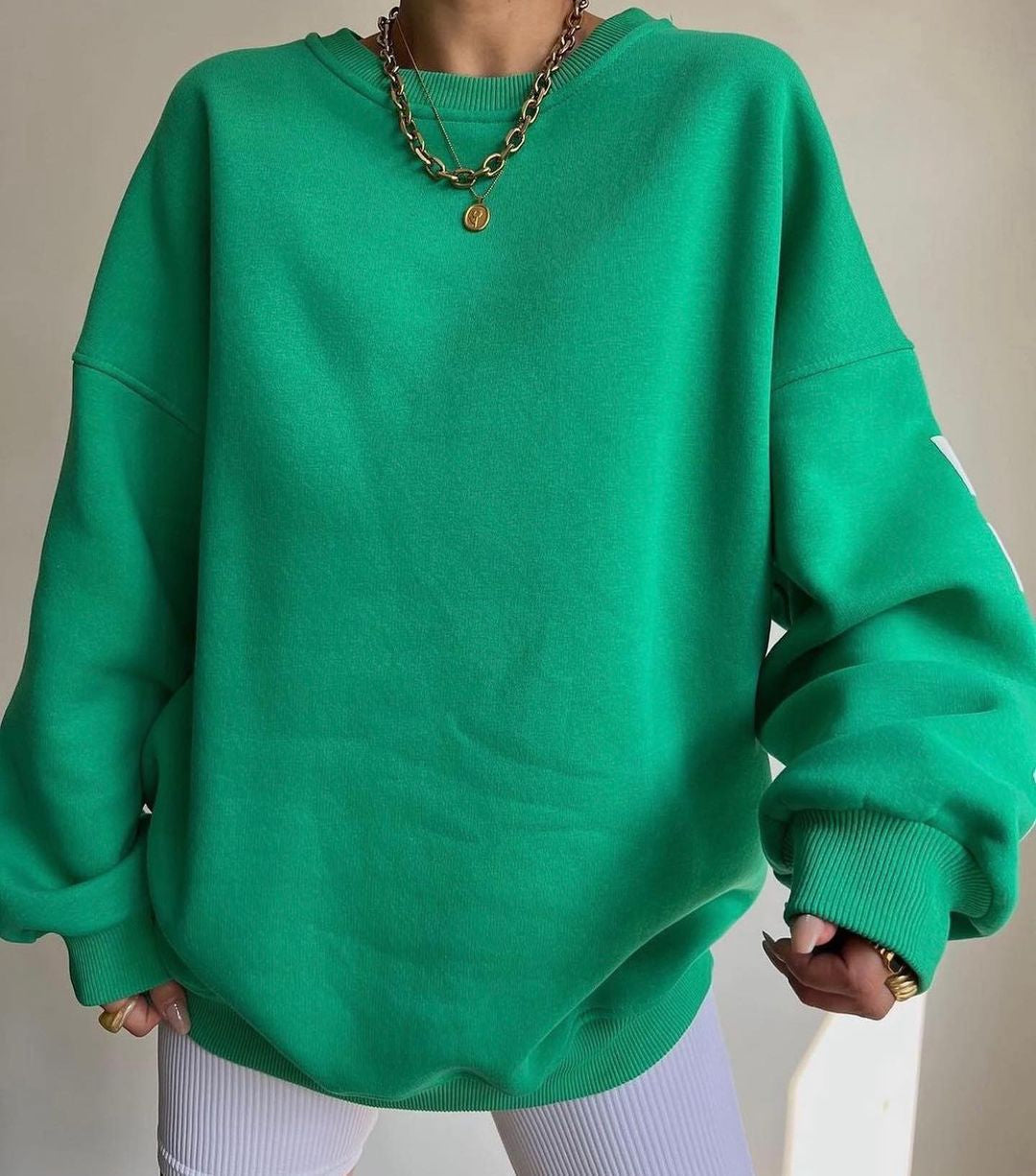 Oversized Sweaters for Women with Ultra-Soft Fabric and Elegant Round Neck – Cozy Casual Winter Style 8