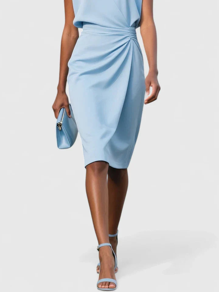 Sophisticated dress featuring a sleek cut and versatile elegance, available in multiple colors, perfect for any occasion. 3