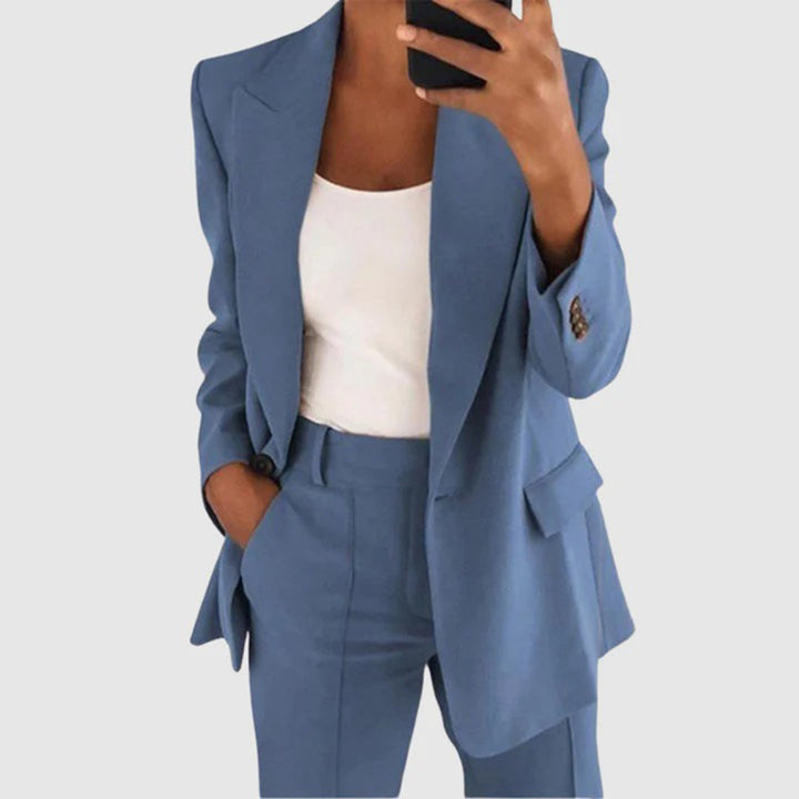 Women's Blazer Trouser Set – Elegant Two-Piece with Soft Fabric and Modern Fit 4