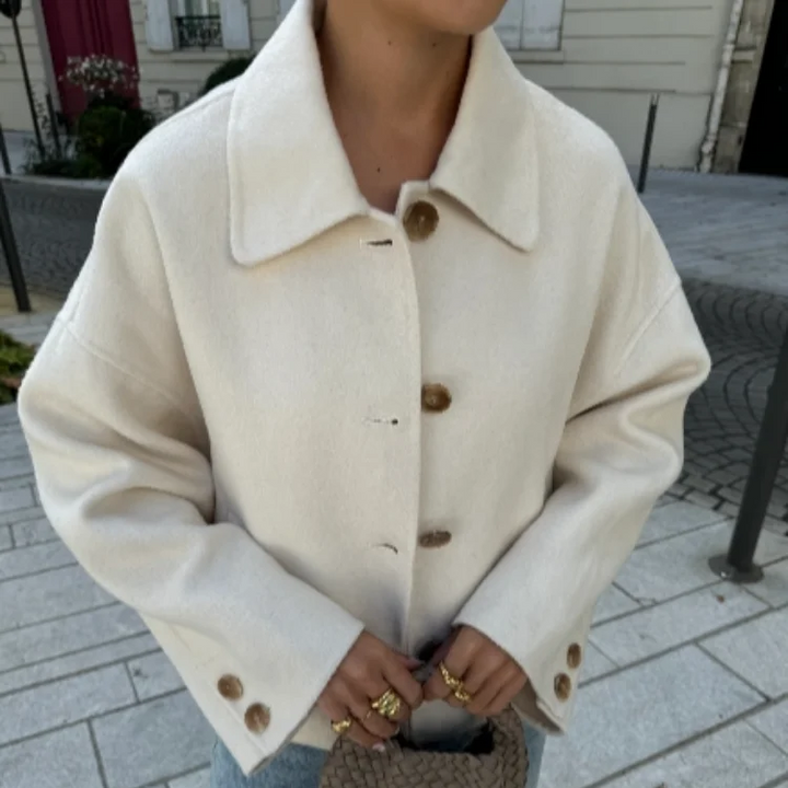 Women’s Collared Cropped Coat