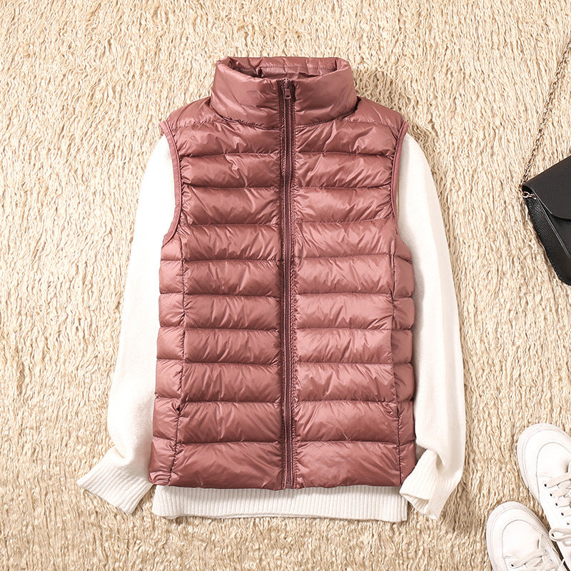 Women's Puffer Vest with Lightweight Insulation and Ergonomic Design – Black Quilted Vest for Versatile Outdoor Wear 3