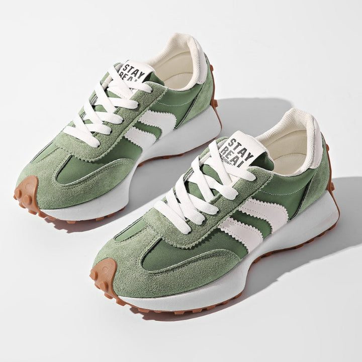 Women's Sneakers with Arch Support and Chunky Platform Sole – Retro Lace-Up White Casual Trainers 0