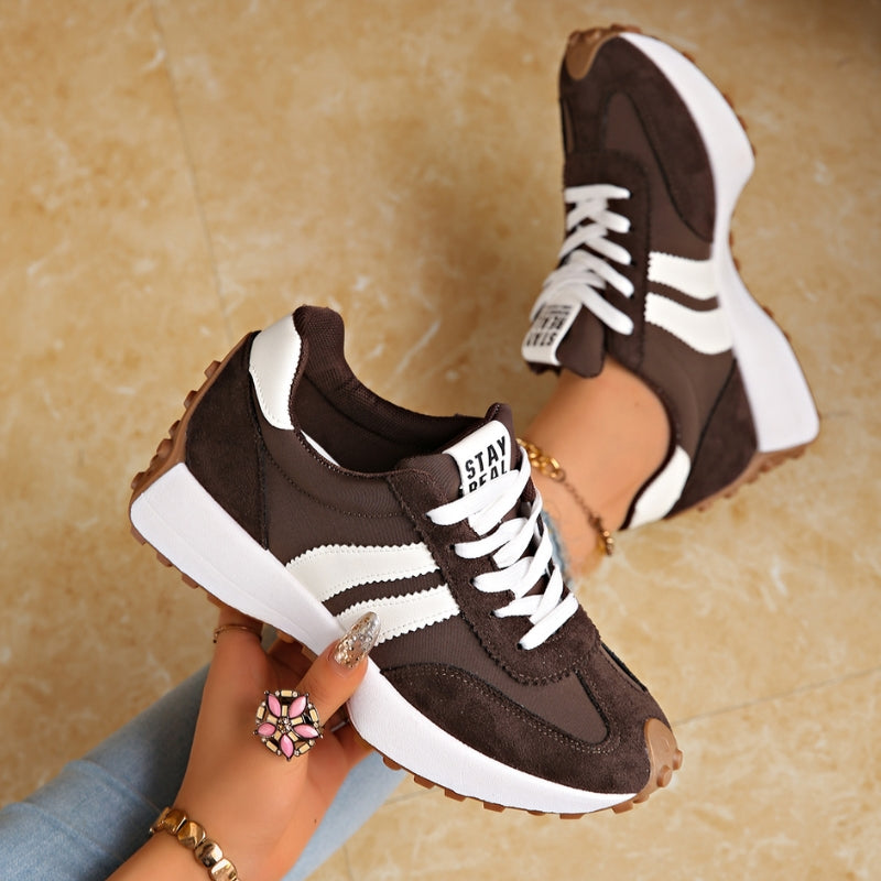 Women's Sneakers with Arch Support and Chunky Platform Sole – Retro Lace-Up White Casual Trainers 5