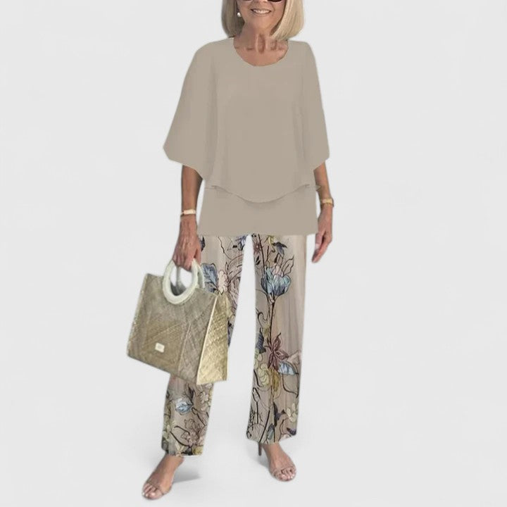 Women's two piece set featuring a flattering fit and breathable fabric, perfect for casual everyday wear and versatile styling options. 1