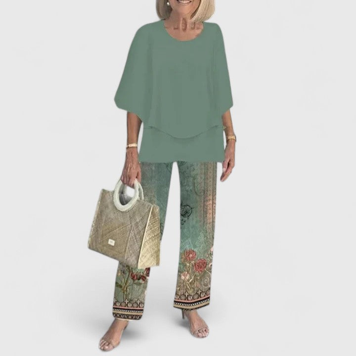 Women's two piece set featuring a flattering fit and breathable fabric, perfect for casual everyday wear and versatile styling options. 4