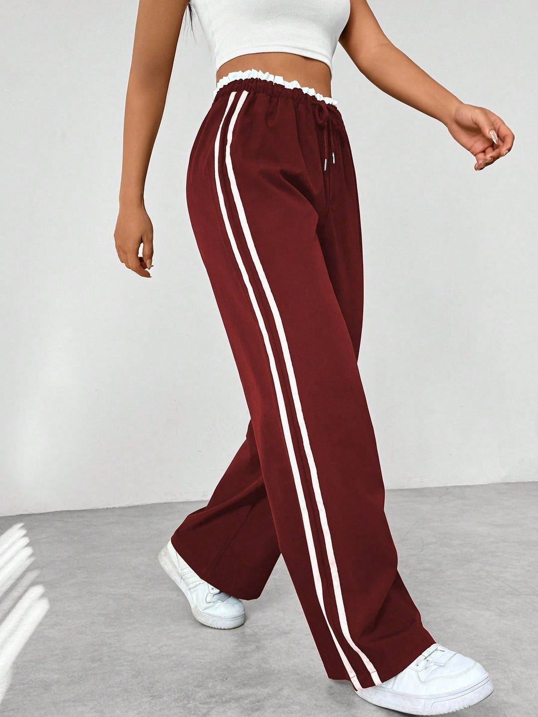 Women's Wide-Leg Trousers with Sporty Side Stripes – Airy and Comfortable Fit 8